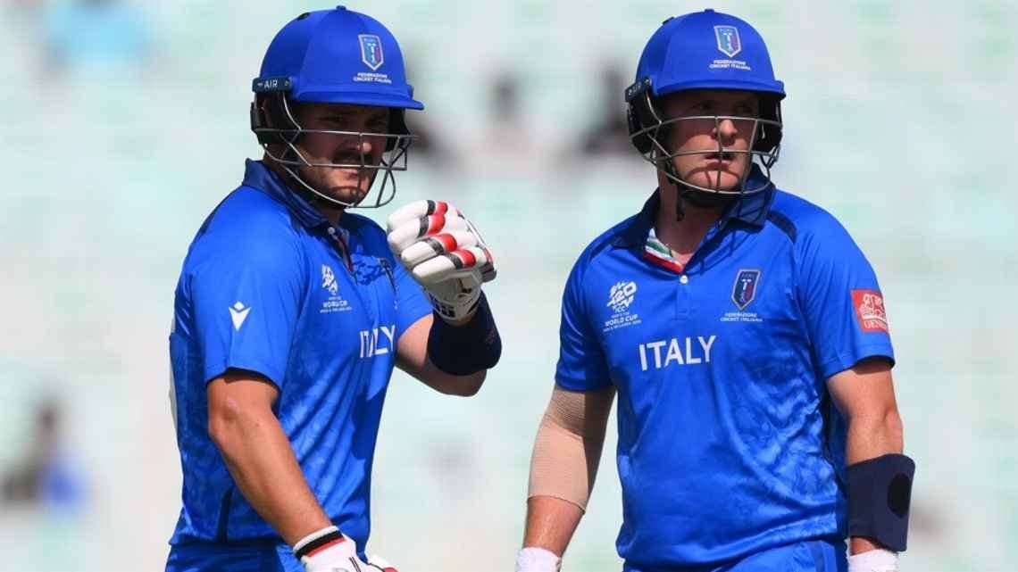 Ben and Harry Manenti came together after three quick wickets.